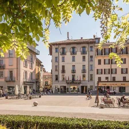 Appartement - Brand-new Flat For 5 Steps To A-c Côme